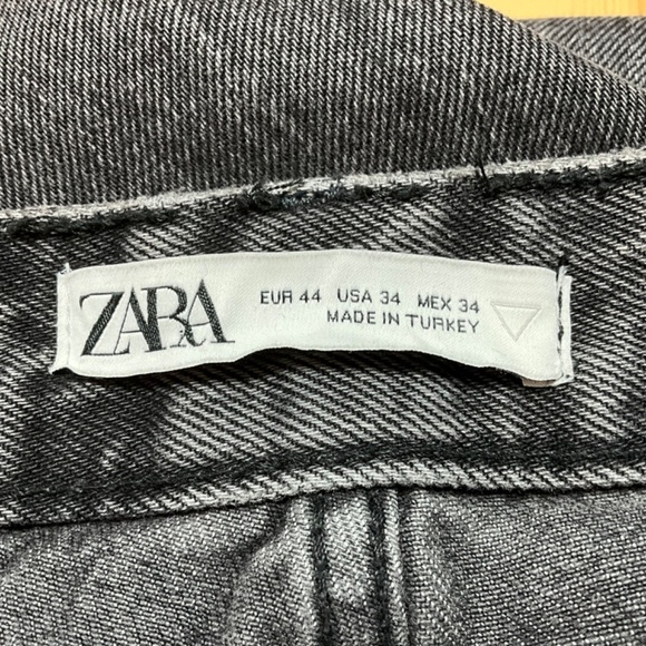 ZARA 100% Cotton Black Washed Cropped Jeans Raw Hem Straight Leg Button Fly  34 - Picture 4 of 10